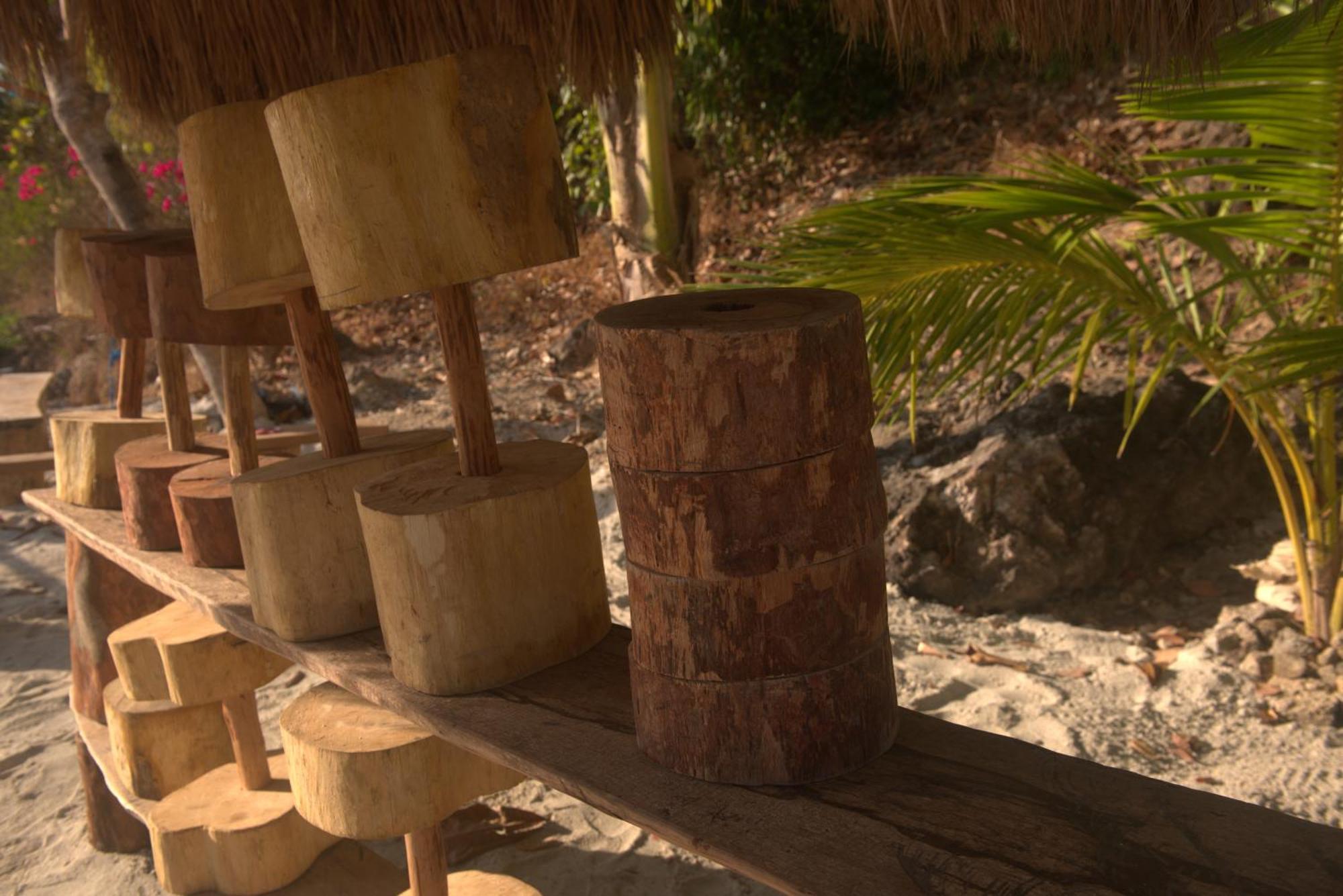 בוסואנגה Iris Island Eco Resort מראה חיצוני תמונה